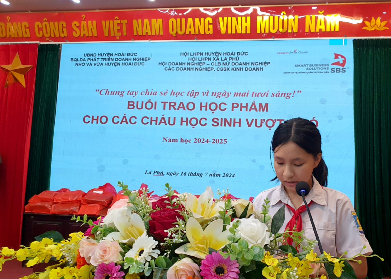 Em Nguyễn Thị Kim Thùy – học sinh trường THCS La Phù