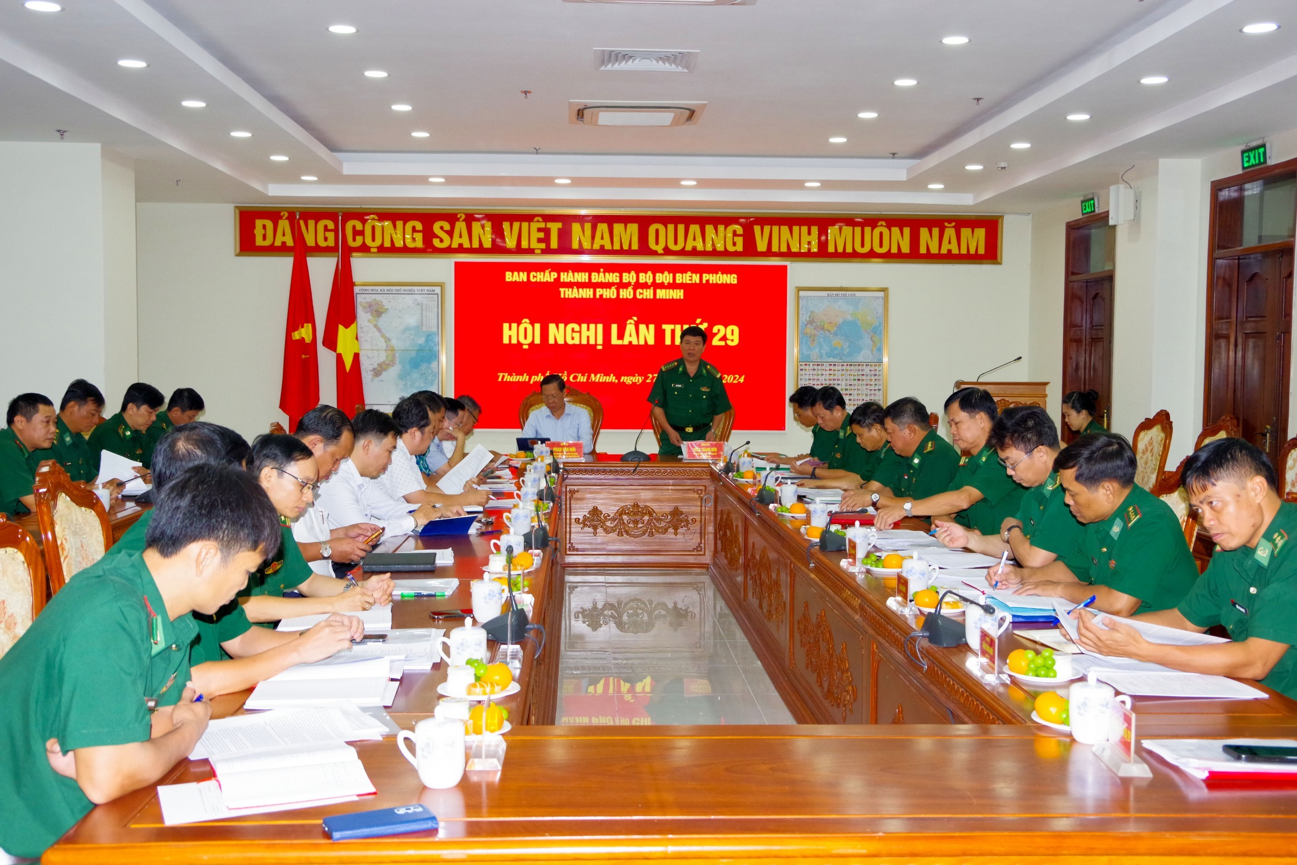 Toàn cảnh hội nghị Hội nghị Ban chấp hành Đảng bộ lần thứ 29