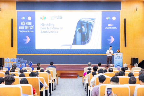 Ông Nguyễn Trung Hiếu - Giám đốc Giải pháp Lưu trữ số ArchiveNex chia sẻ về hệ thống lưu trữ điện thử ArchiveNex