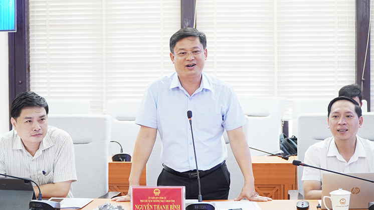 https://thuathienhue.gov.vn/Portals/0/Nam2019/T2/2024.8.7.anhlamviechanam..jpg