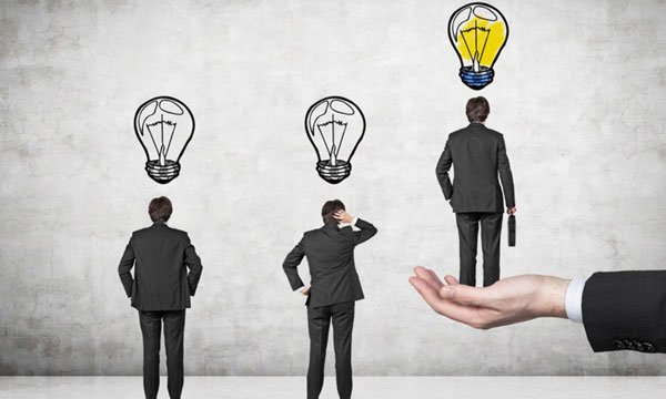 Hoàn thiện cơ chế, chính sách thu hút, trọng dụng nhân tài, nhân lực chất lượng cao phục vụ phát triển công nghệ cao