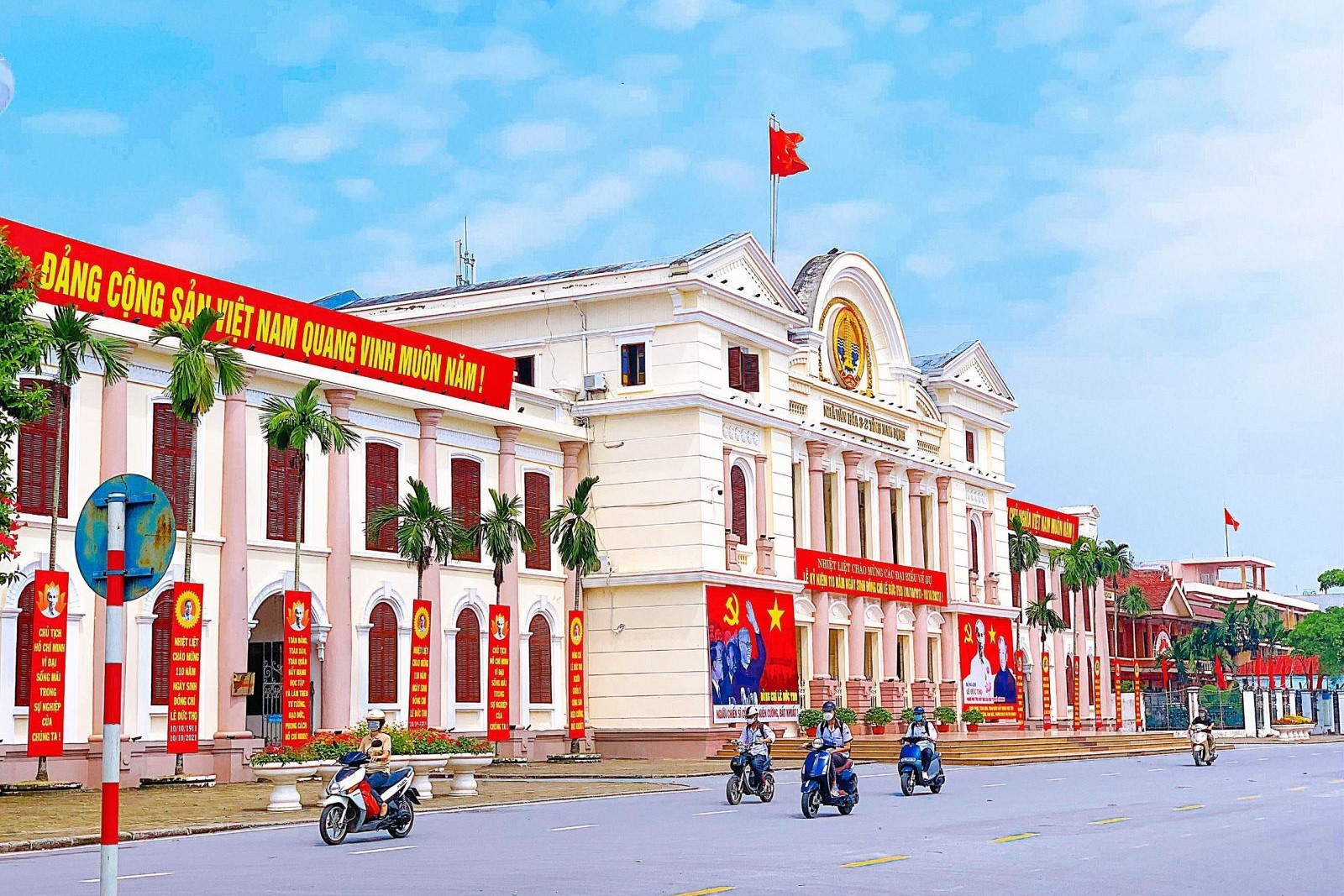 Tỉnh Nam Định xây dựng môi trường văn hóa lành mạnh góp phần thúc đẩy phát triển kinh tế - xã hội