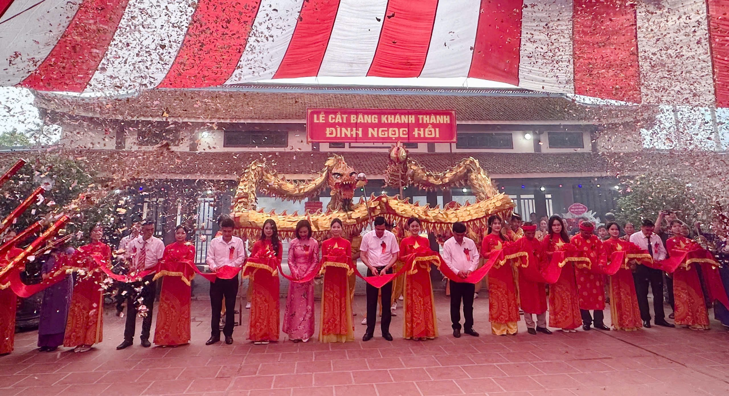https://s-aicmscdn.vietnamhoinhap.vn/vnhn-media/25/10/12/dinh-ngoc-hoi_68eb8630d3324.png