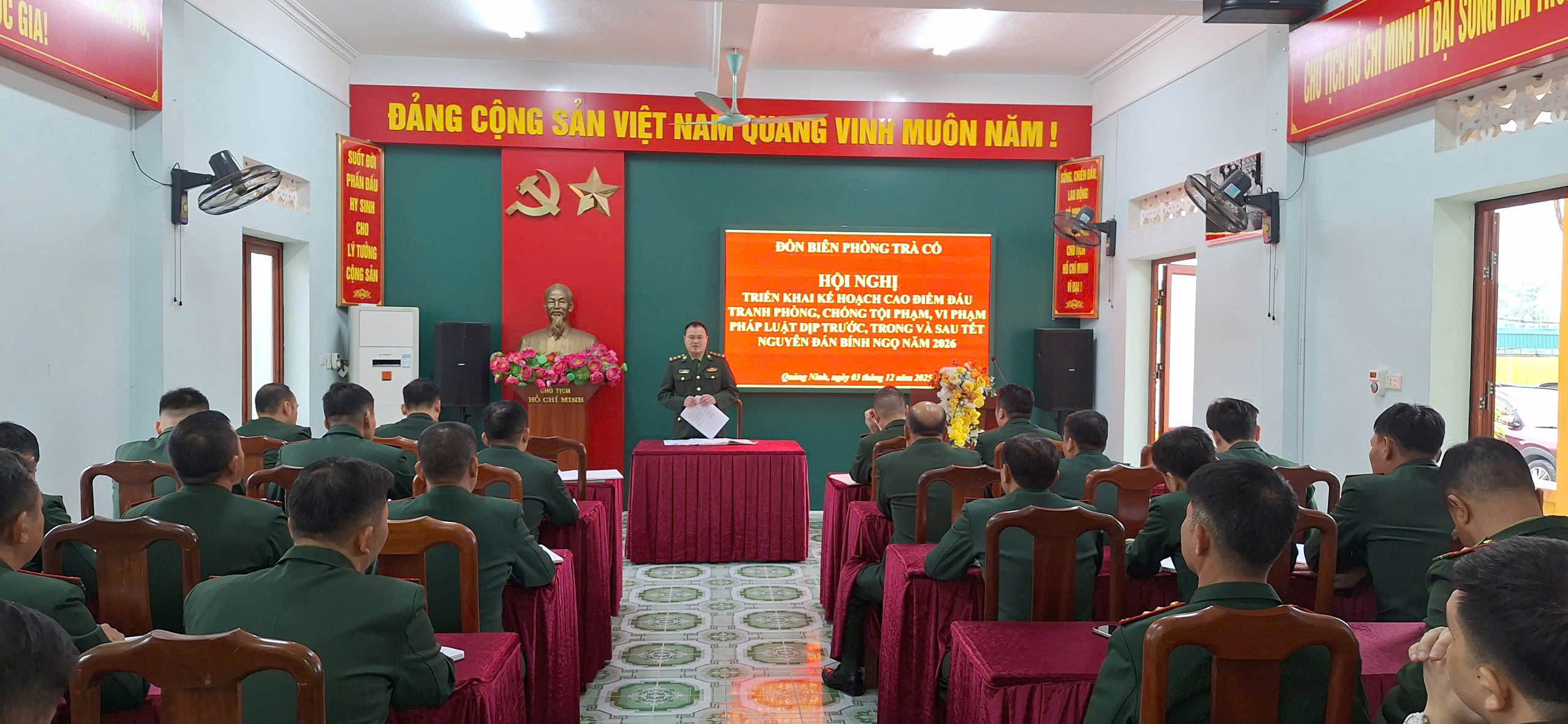 Công tác Hội nghị Đồn BĐBP Trà Cổ đã triển khai nghiêm túc các nghị quyết, chỉ thị và quy định của cấp trên. 