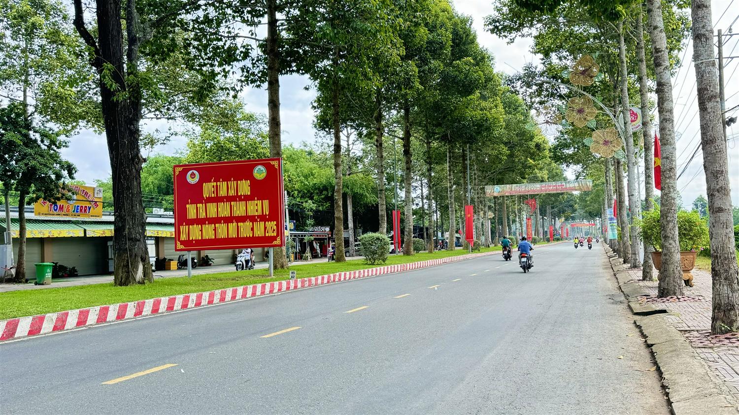 Trà Vinh đạt chuẩn NTM, tiên phong phát triển nông thôn bền vững