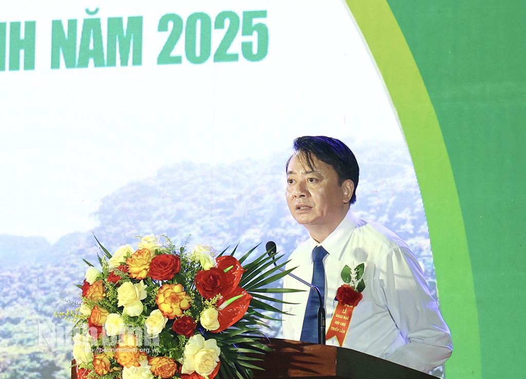 https://congthuong.ninhbinh.gov.vn/photo/khai-mac-hoi-cho-cong-thuong-vung-dong-bang-song-hong-ninh-8226.jpeg
