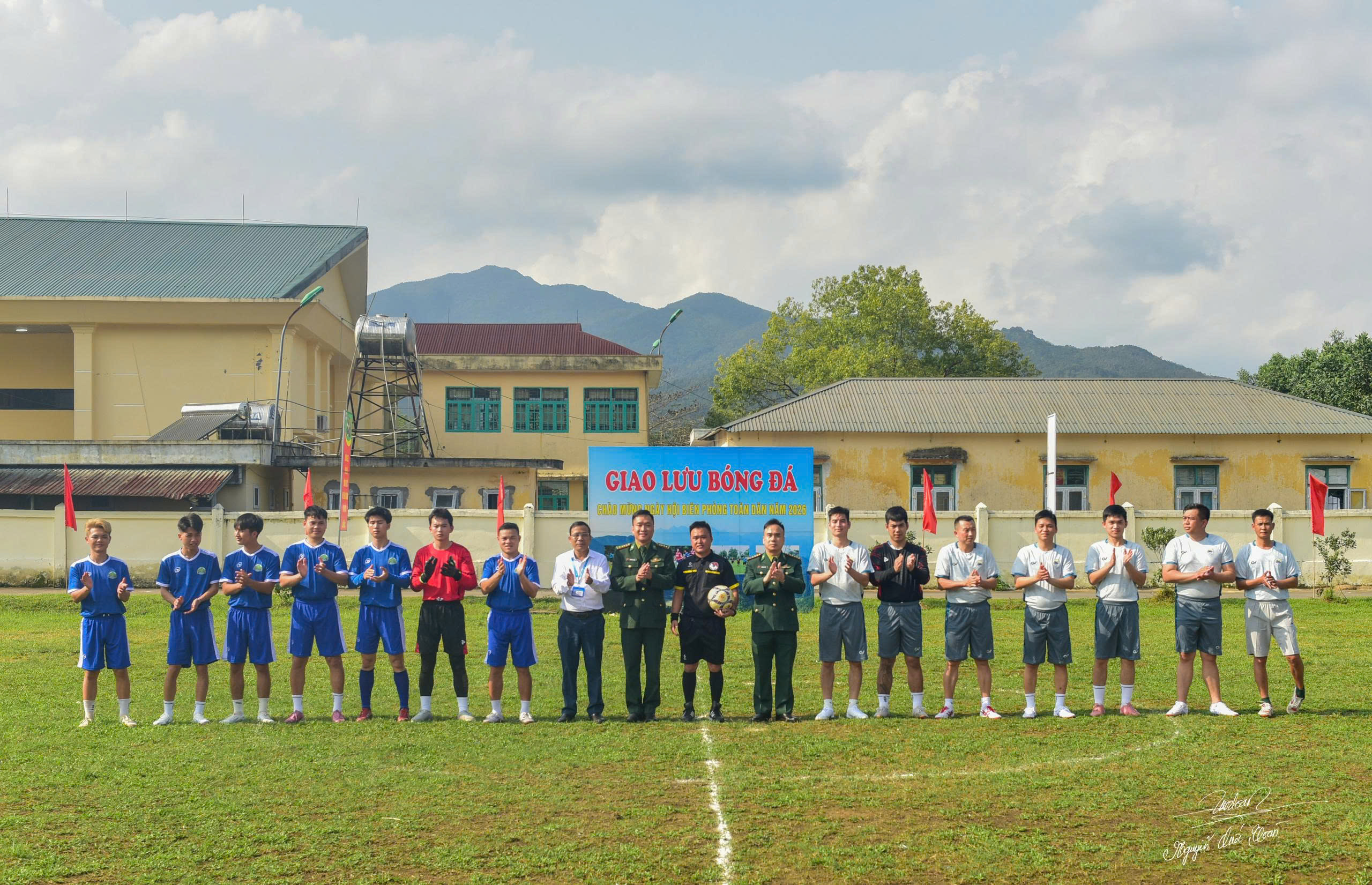 Ngày hội Biên phòng toàn dân mang đến nhiều sắc màu và các trò chơi bổ ích.