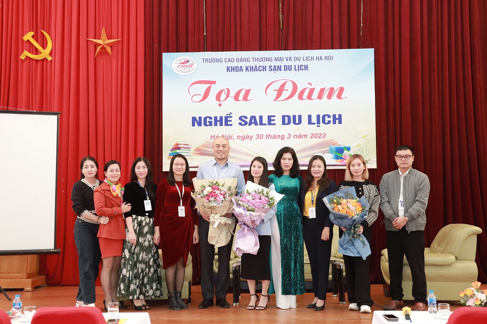 Chụp ảnh lưu niệm